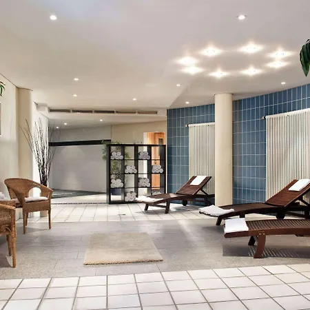 Hotel Wyndham Garden Berlin 4*