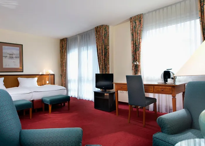 Hotel Wyndham Garden Berlin 4*