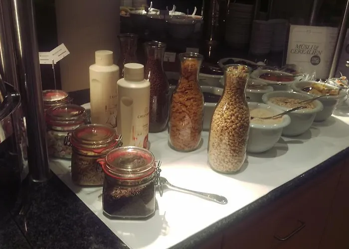 Hotel Wyndham Garden Berlin 4*